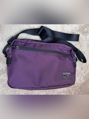 EUC Tom Bihn Side Hustle Men's Aubergine/Dusk Messenger Crossbody Bag